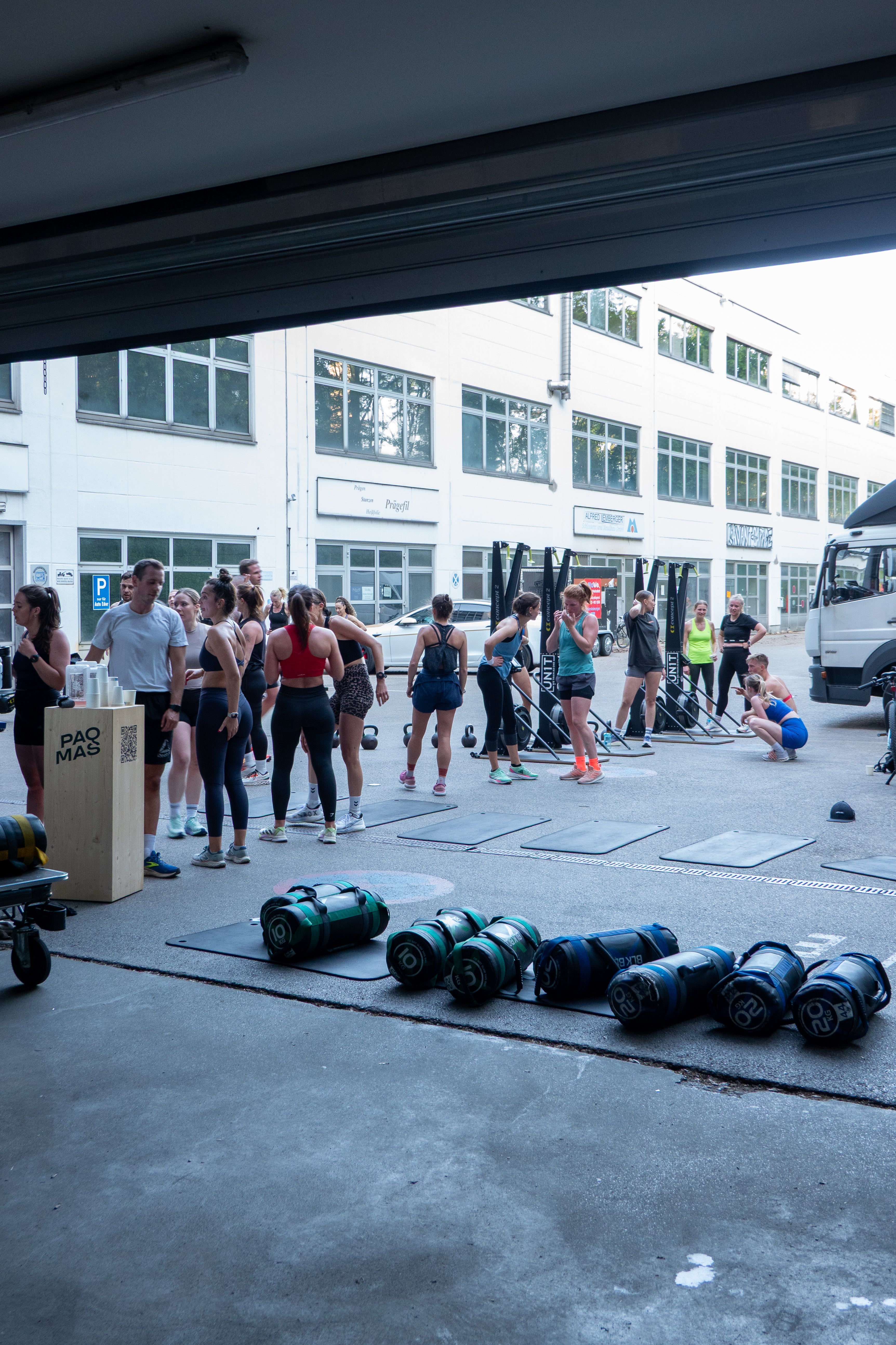 Launch Hyrox Workout